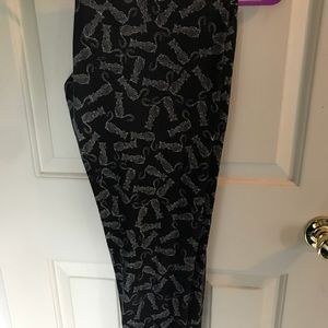 TC Lularoe Cat Leggings